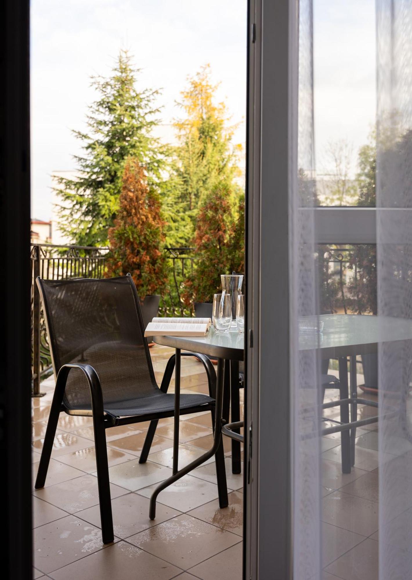 Apartamenty Пжемысл Экстерьер фото